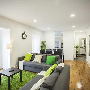 Breathtaking River View In Alfama Apartment Lisbon